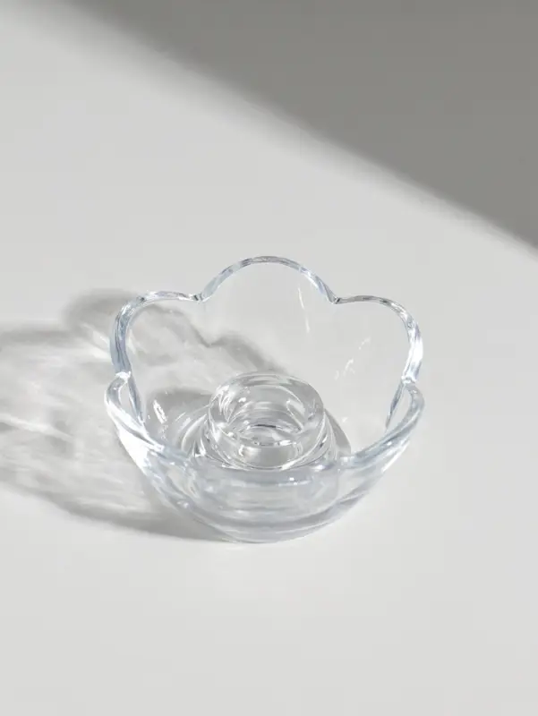 Подсвечник стекло на 1 свечу "Цветок" прозрачный d=2 см 9х9х4 см