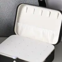 Шкатулка кожзам для украшений "Матовая гладь" чёрная 16,5х11,5х5,5 см