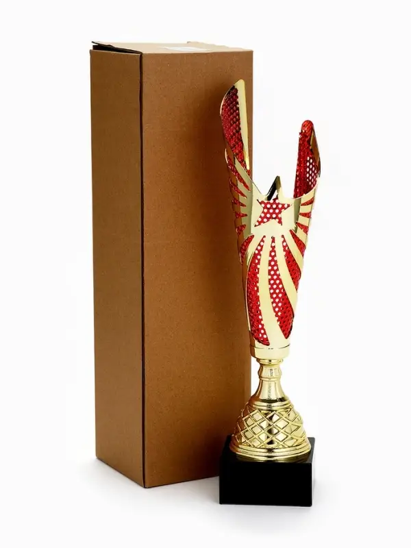 Кубок 187 С, наградная фигура, золото, подставка мрамор, 37&times;8.5&times;8.5 см