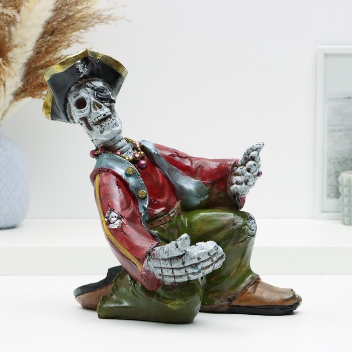 Подставка для цветочного горшка  Подставка для цветочного горшка "Пират капитан Джек" 15х24х28см