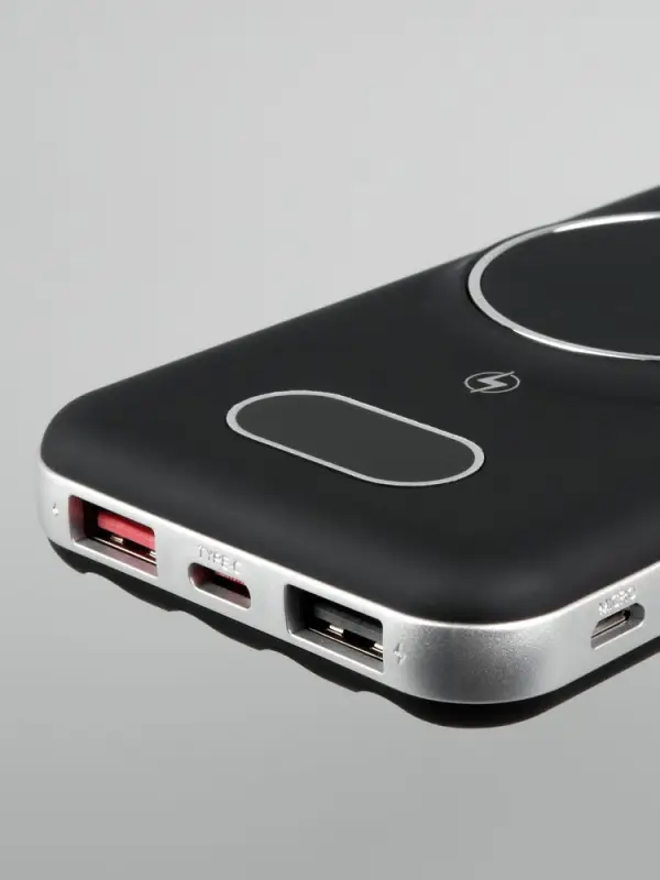 Внешний аккумулятор Omni Pro 10000 мАч, черный