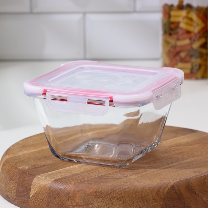 Контейнер квадратный с крышкой Borcam, стеклянный, 860 мл Контейнер квадратный с крышкой Borcam, стеклянный, 860 мл