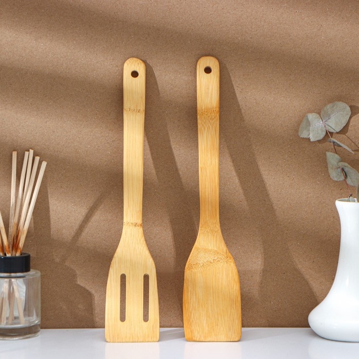 Подарочный набор деревянной посуды Adelica, доска разделочная, 2 лопатки, 29×18×1,8 см, масло в подарок 100 мл, берёза Подарочный набор деревянной посуды Adelica, доска разделочная, 2 лопатки, 29×18×1,8 см, масло в подарок 100 мл, берёза