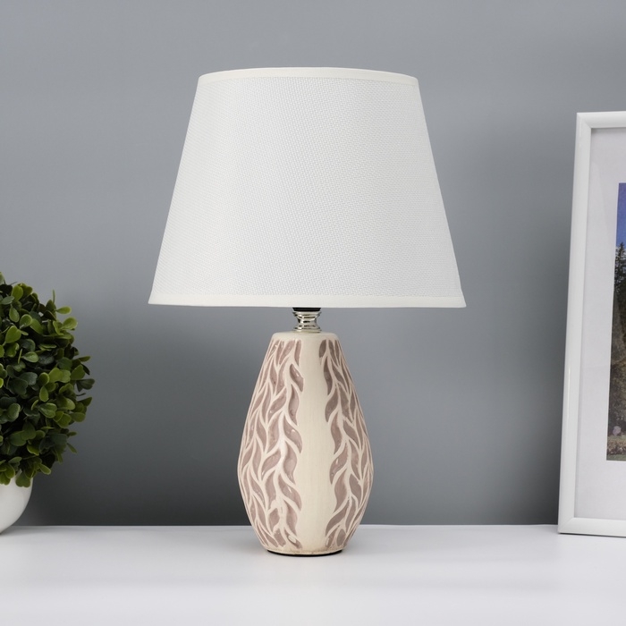 Настольная лампа с абажуром RISALUX «Риволи», Е14, 40 Вт, 22×22×34.8 см Настольная лампа с абажуром RISALUX «Риволи», Е14, 40 Вт, 22×22×34.8 см