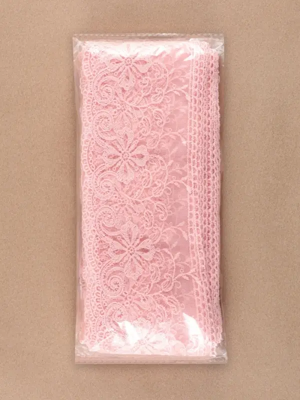 Кружево на сетке, 110 мм, 11&plusmn;1 м, нежно-розовое