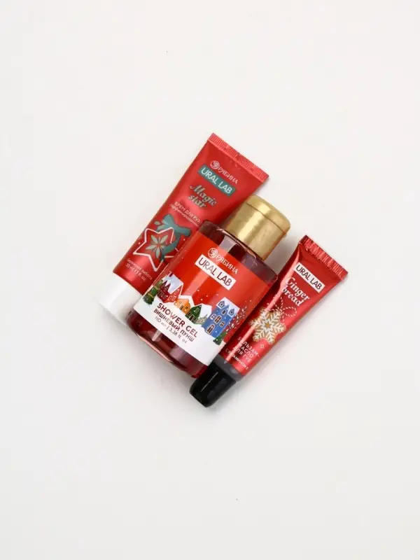 Подарочный набор новогодний: гель для душа, крем для рук, бальзам для губ, маска для сна, URAL LAB Подарочный набор новогодний: гель для душа, крем для рук, бальзам для губ, маска для сна, URAL LAB