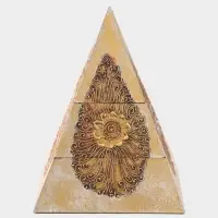 Шкатулка "Пиамидка" 21х21х31 см, МДФ, цв. золото