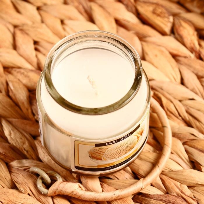 Свеча в банке "Ваниль" 82 гр 6х9х9 см