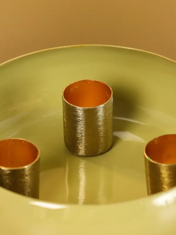 Подсвечник на 3 свечи на магнитах «Оливковый», 13.5×13.5×4 см Подсвечник на 3 свечи на магнитах «Оливковый», 13.5×13.5×4 см