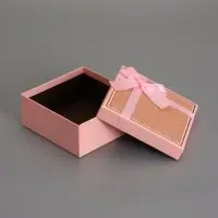 Наборок коробок 3 в 1 прямоугольные 19*19*9.8 17*17*8.0 15*15*6.5 см