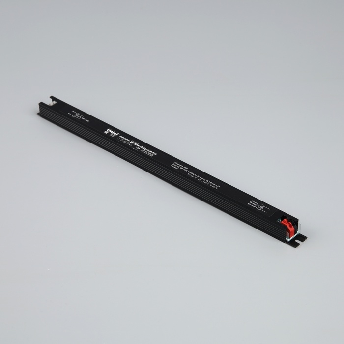 Ультратонкий блок питания для светодиодных лент и модулей Uniel PRO, 36 Вт, 24 В, IP20 Ультратонкий блок питания для светодиодных лент и модулей Uniel PRO, 36 Вт, 24 В, IP20