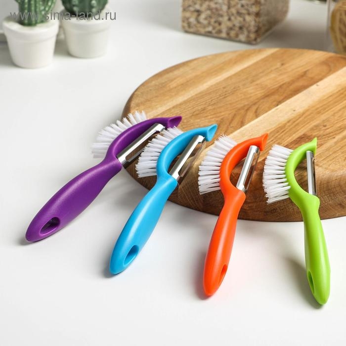 Овощечистка «Сарбо», с щёткой, 18,5×5 см, цвет МИКС Овощечистка «Сарбо», с щёткой, 18,5×5 см, цвет МИКС