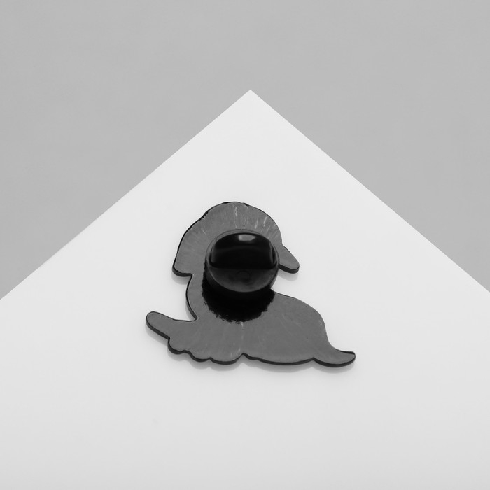 Значок «Собака» на скейте, цветной в чёрном металле Значок «Собака» на скейте, цветной в чёрном металле