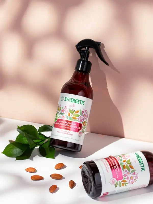 Освежитель воздуха SYNERGETIC &laquo;Миндаль и яблоневый цвет&raquo; 380 мл