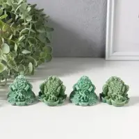 Сувенир полистоун "Денежная жаба на монетах со слитком" набор 4 шт зелёный 5х4,3х4 см