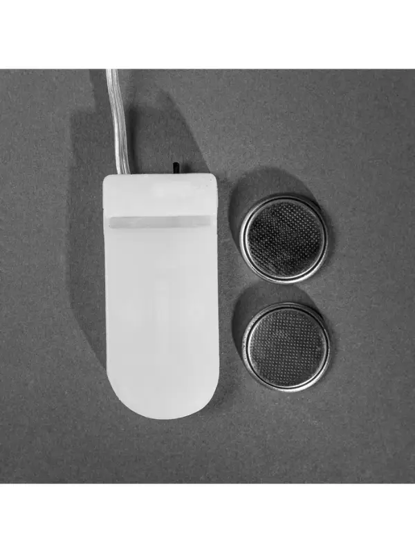 Гирлянда &laquo;Нить&raquo; 5 м роса, IP20, серебристая нить, 50 LED, батарейки CR2032&times;2 (в комплекте), свечение белое