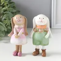 Сувенир полистоун "Зайчики-малыши нарядные" набор 2 шт 5,5х3х9,5 см