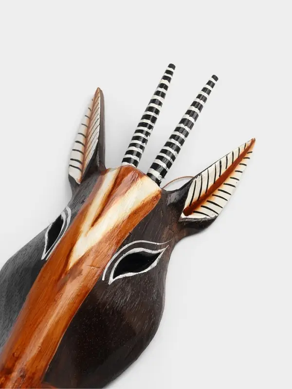 Маска настенная &laquo;Антилопа&raquo;, 34 см, дерево