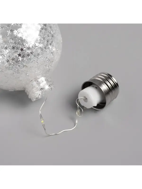 Набор ёлочных шаров &laquo;Звёздочки серебристые&raquo;, 3 шт., d=8 см, от батареек, свечение белое