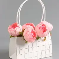 Сумка для цветов влагостойкая, белая, 22x10.5x13.5±5% см Сумка для цветов влагостойкая, белая, 22x10.5x13.5±5% см