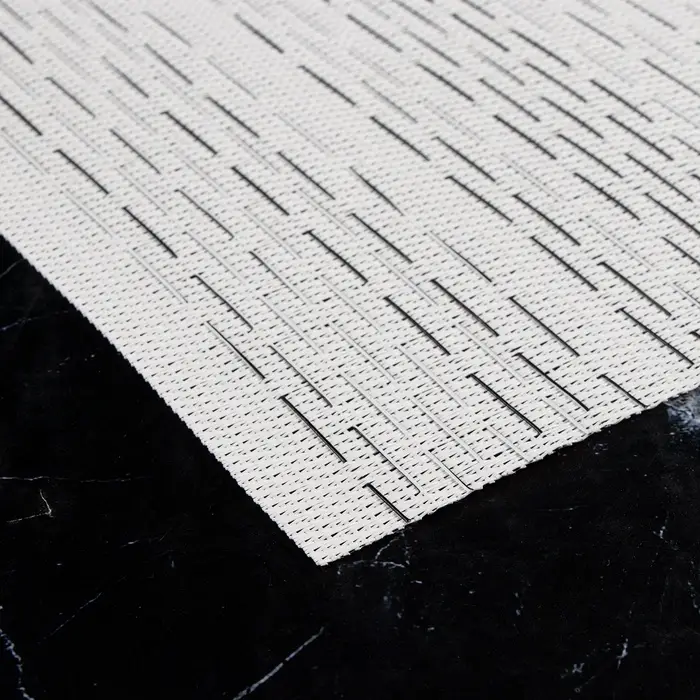 Салфетки сервировочные на стол Доляна &laquo;Ян&raquo;, 4 шт., 30&times;45 см, белые