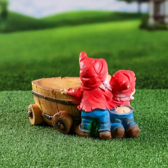 Садовая фигура из гипса «Два гнома с телегой», 19.5×32×17.5 см Садовая фигура из гипса «Два гнома с телегой», 19.5×32×17.5 см