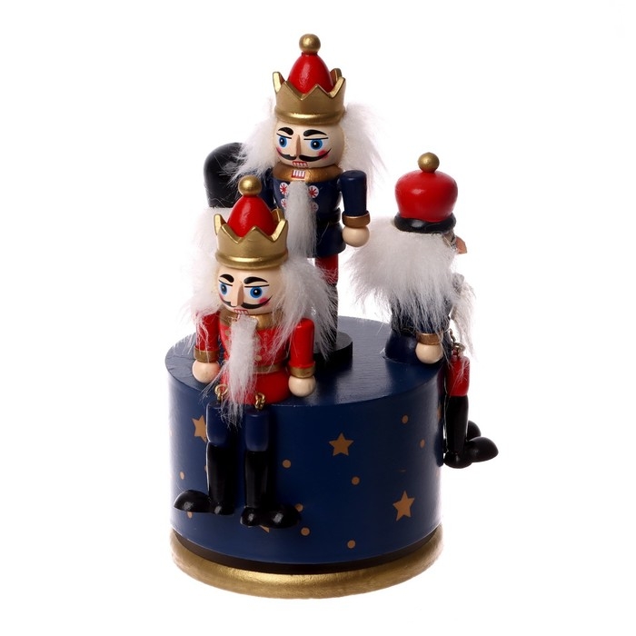 Новогодний сувенир «Карусель щелкунчики» 11 × 11 × 19 см, МИКС Новогодний сувенир «Карусель щелкунчики» 11 × 11 × 19 см, МИКС