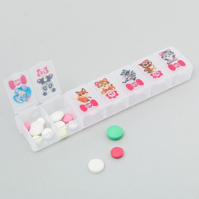 Таблетница «Для малышки», 7 секций, русские буквы, 15,5 х 3,4 см. Таблетница «Для малышки», 7 секций, русские буквы, 15,5 х 3,4 см.