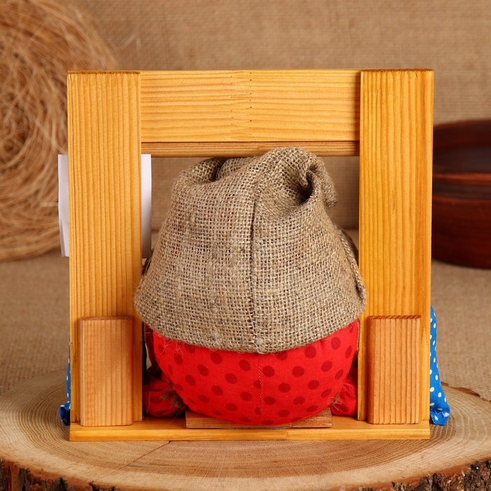 Домовой Ромчик Домовой Ромчик "Будьте здоровы, живите богато", в раме, 20 х 20 см, микс