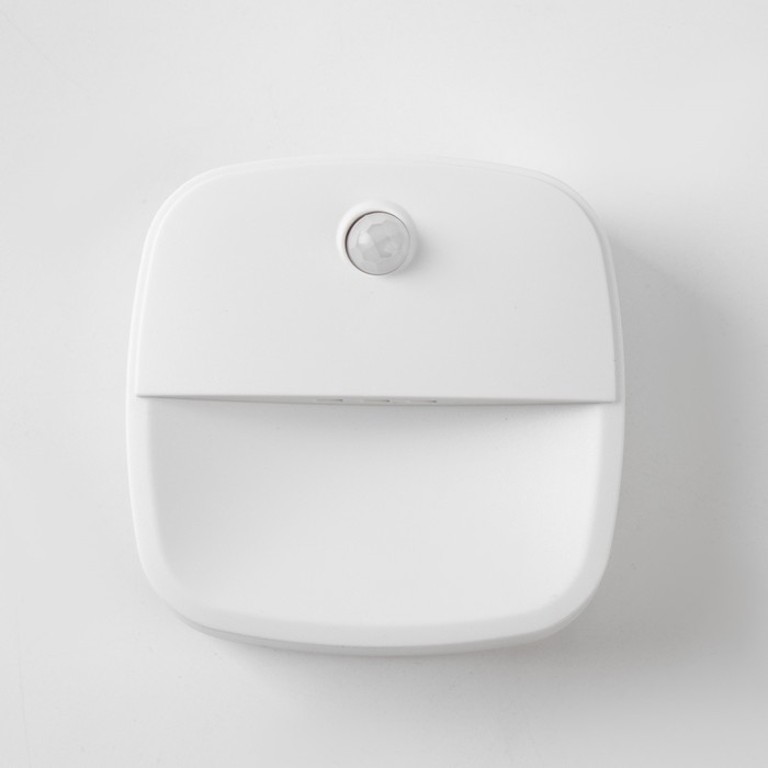 Фонарь-светильник, 50 лм, 3 ААА, магнит, клейкая основа, датчик движения, 7.5 х 7.5 х 2.5 см Фонарь-светильник, 50 лм, 3 ААА, магнит, клейкая основа, датчик движения, 7.5 х 7.5 х 2.5 см