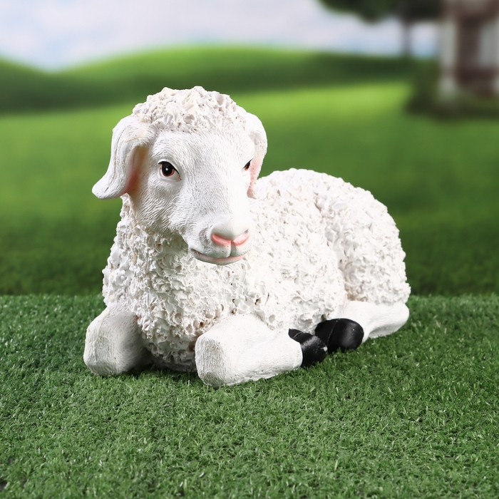 Садовая фигура  Садовая фигура "Ягненок лежит" 29х15х17см ///