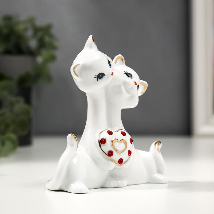 Сувенир керамика Сувенир керамика "Котята с сердцем со стразами" белый с золотом 10,2 см
