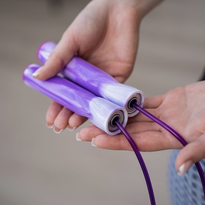 Скакалка, 2,7 м, цвета МИКС Скакалка, 2,7 м, цвета МИКС