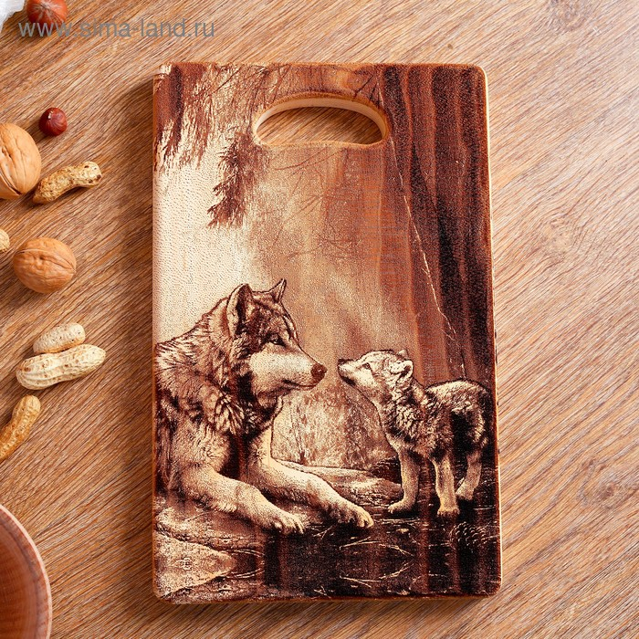 Доска из массива кедра «Волки», прямоугольная, 18 × 28 см Доска из массива кедра «Волки», прямоугольная, 18 × 28 см