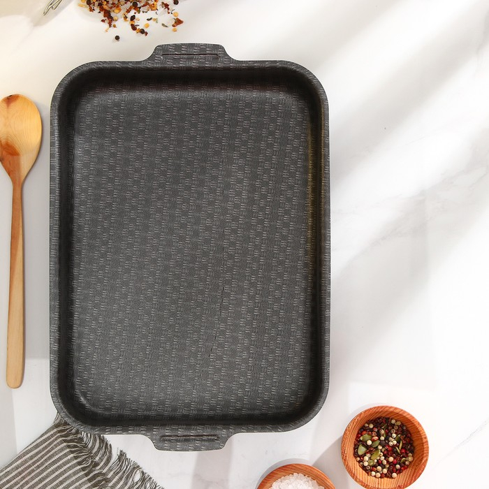 Противень «Хозяюшка», 23×30 см, h= 6 см, металлическая крышка, антипригарное покрытие, цвет бордовый Противень «Хозяюшка», 23×30 см, h= 6 см, металлическая крышка, антипригарное покрытие, цвет бордовый