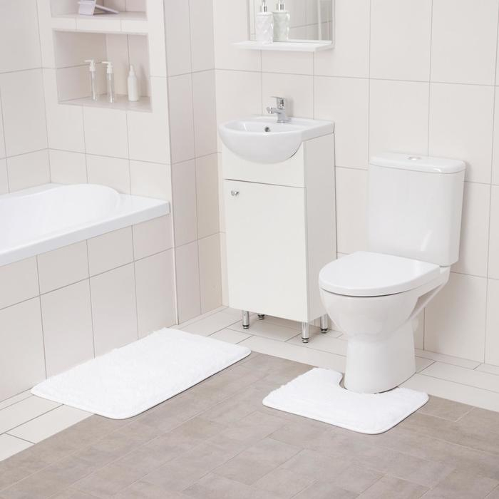 Коврики для ванной и туалета Доляна «Пушистик», 2 шт: 40×50 см, 50×80 см, цвет белый