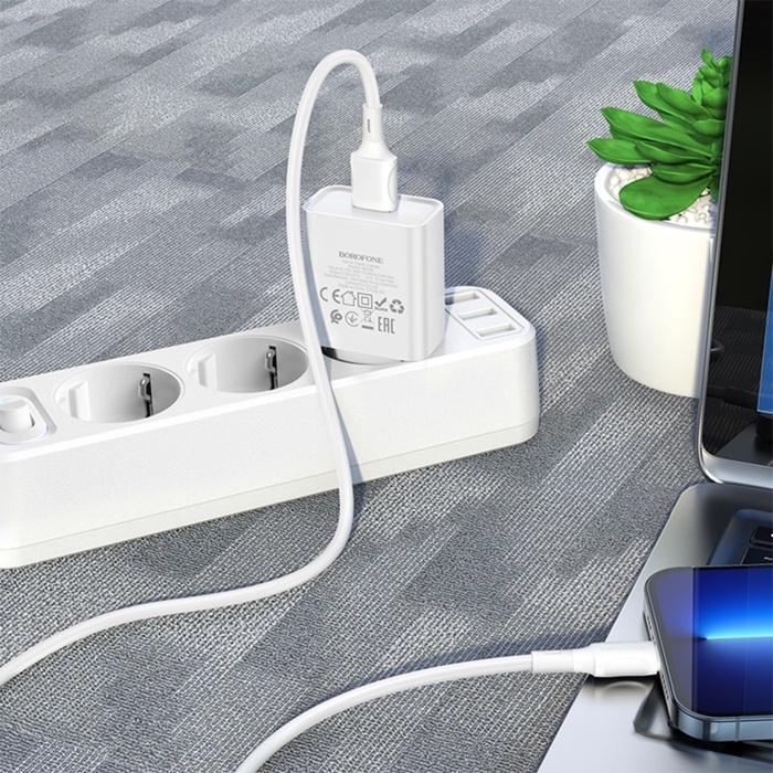 Сетевое зарядное устройство Borofone BA74A, USB, 2,1 А, белое Сетевое зарядное устройство Borofone BA74A, USB, 2,1 А, белое