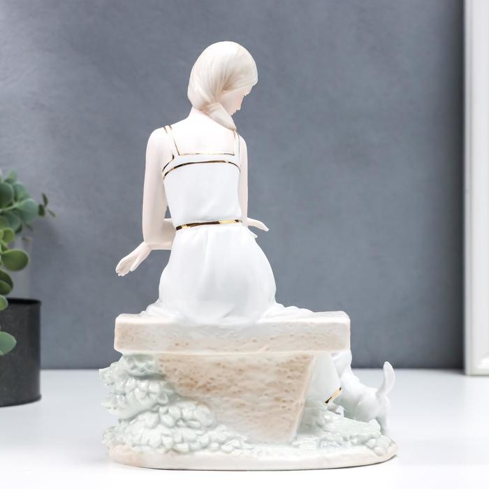 Сувенир керамика  Сувенир керамика "Девушка с собачкой" 27х19х14 см