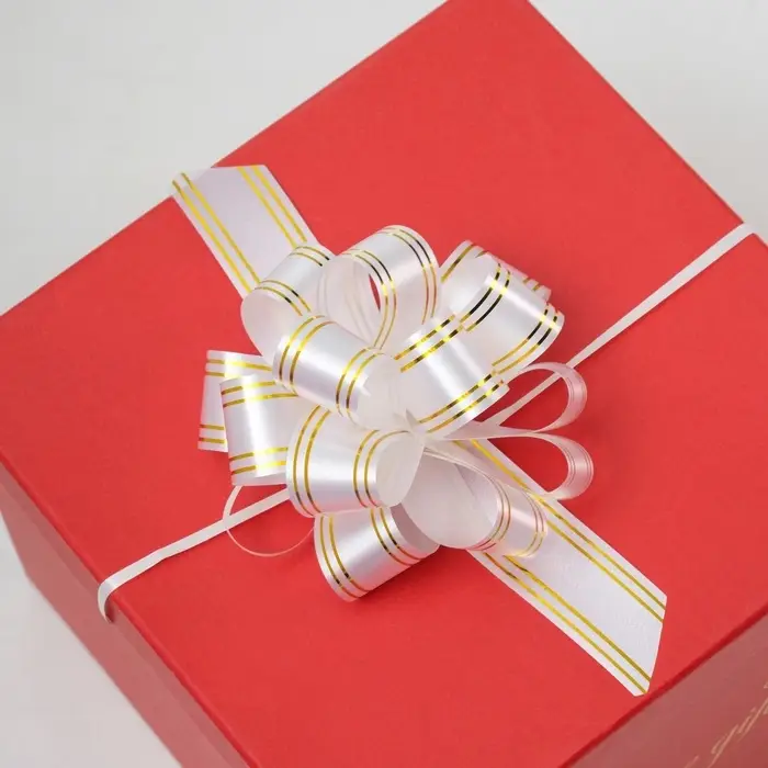 Подарочный бант - шар № 3 золотая полоса, белый, для упаковки подарков