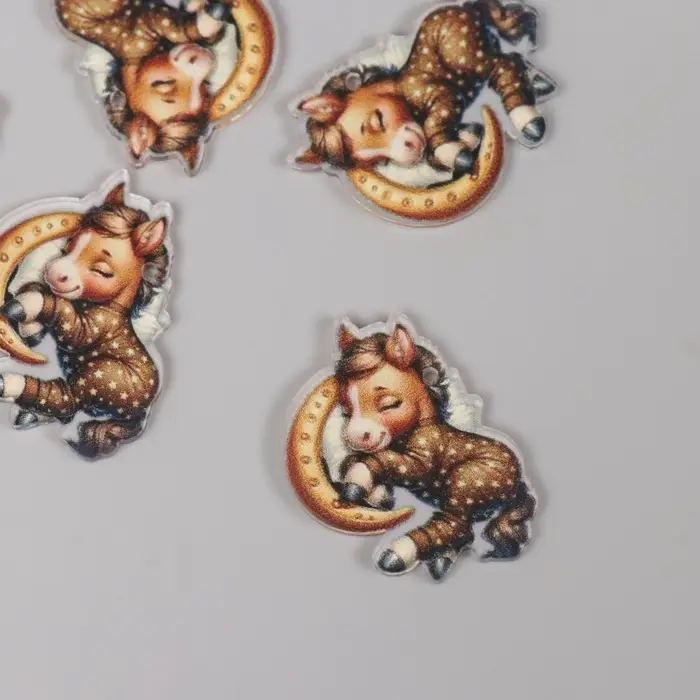 Декор для творчества акрил Декор для творчества акрил "Лошадка в пижамке сладко спит" 2,5х3,4х0,2 см