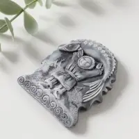 Магнит "С осетром" (барельеф) , 7,5см