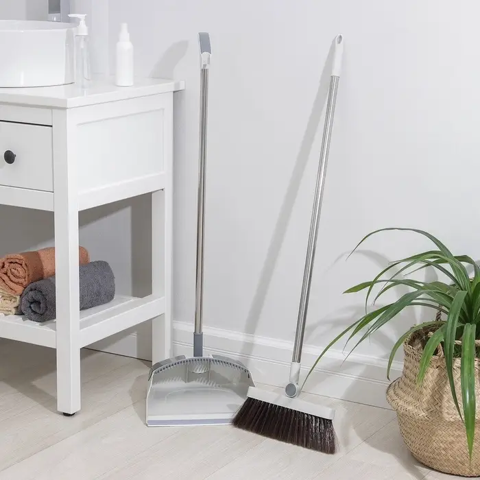 Щётка для пола Raccoon: совок 28&times;27&times;89 см, щётка 23&times;94 см, белая