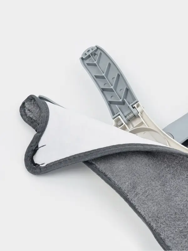 Швабра с отжимом Twist Raccoon, насадка из микрофибры 36&times;14 см, стальная нержавеющая ручка 125 см