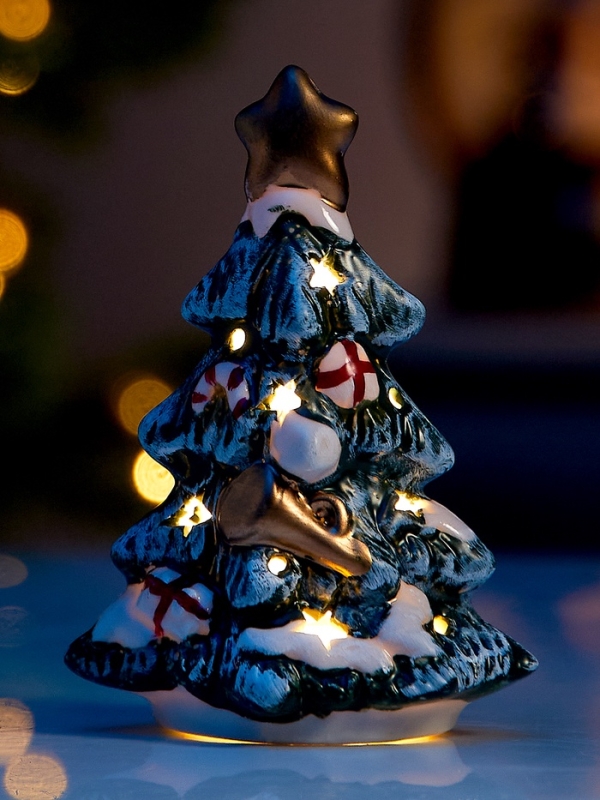 Светодиодная фигура  Светодиодная фигура "Зеленая елка" 9.8х5.5х6.5, 1 LED, LR44x3(в компл.), Т/БЕЛЫЙ