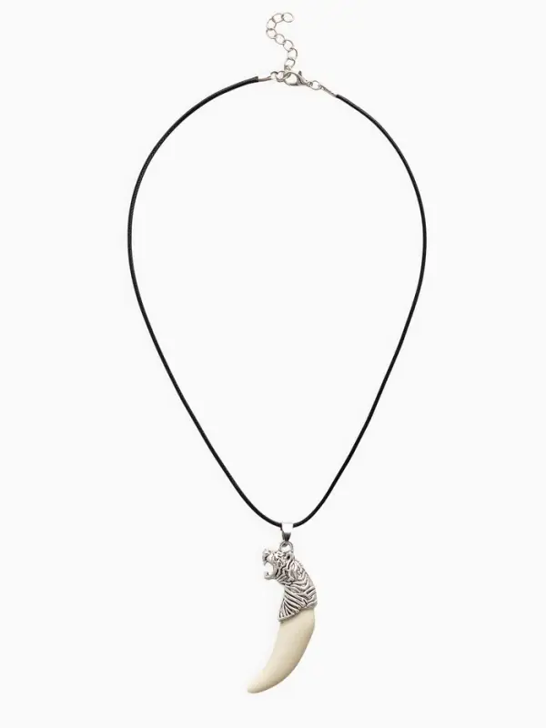 Кулон унисекс &laquo;Клык тигра&raquo;, белый в чернёном серебре на чёрном шнурке, 40 см