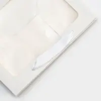 Пакет подарочный с широким дном и окном 25&times;19&times;18 см, белый