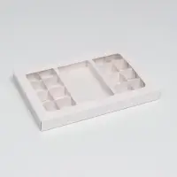 Коробка для 8 + 8 конфет + шоколад, с окном, белая 30&times;19.5&times;3 см