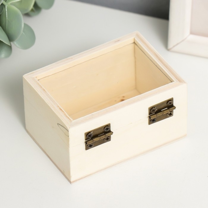 Шкатулка для росписи дерево со стеклянной вставкой 8,5х6,5х4,5 см Шкатулка для росписи дерево со стеклянной вставкой 8,5х6,5х4,5 см