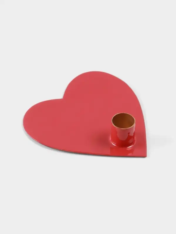 Подсвечник на 1 свечу в форме сердца Love is, 12.5&times;12.5&times;3 см, красный