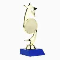 Кубок &laquo;Звезда&raquo;, наградная фигура, подставка пластик синяя, 18&times;6&times;6 см